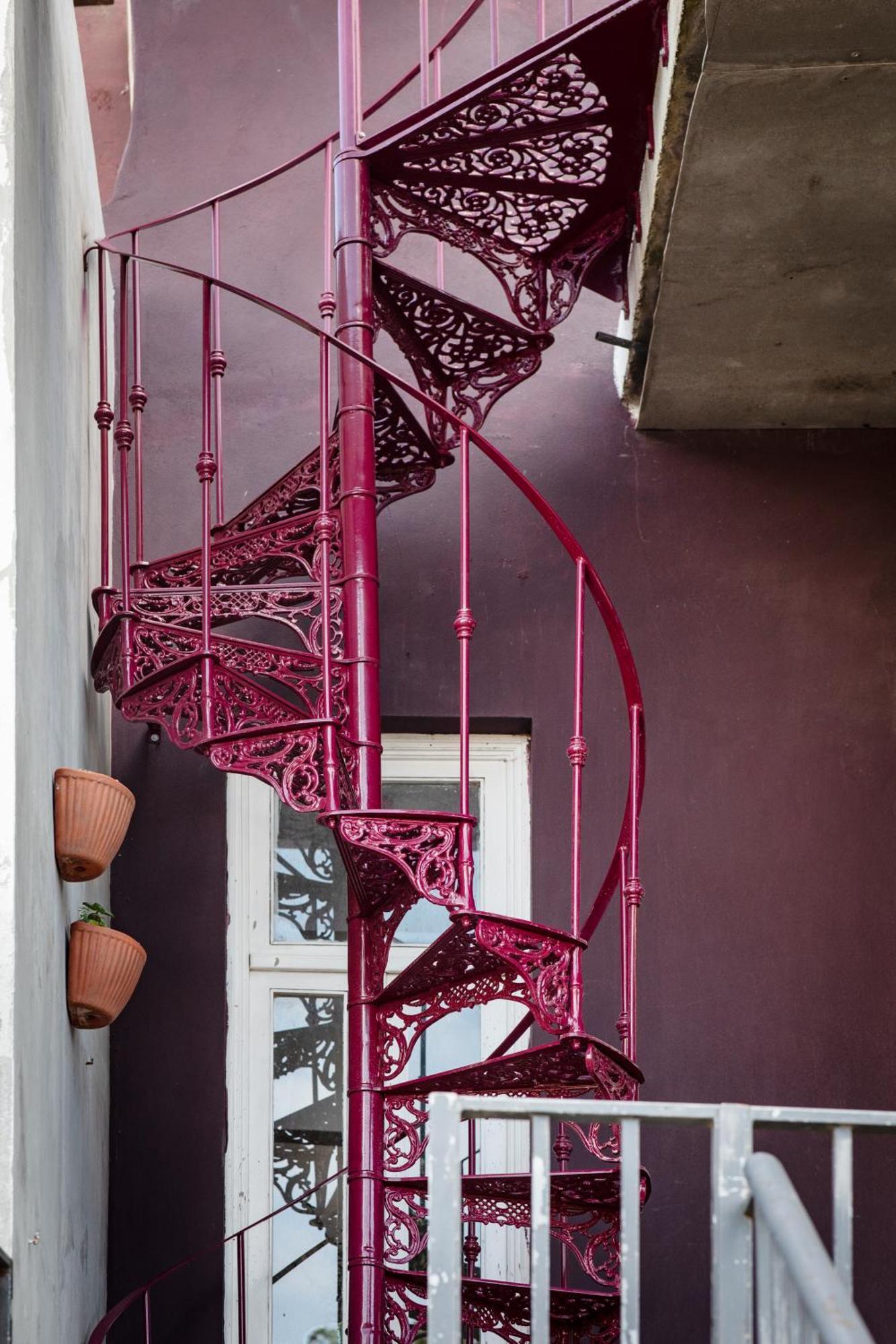 Pompeu Art Nouveau Apartment *